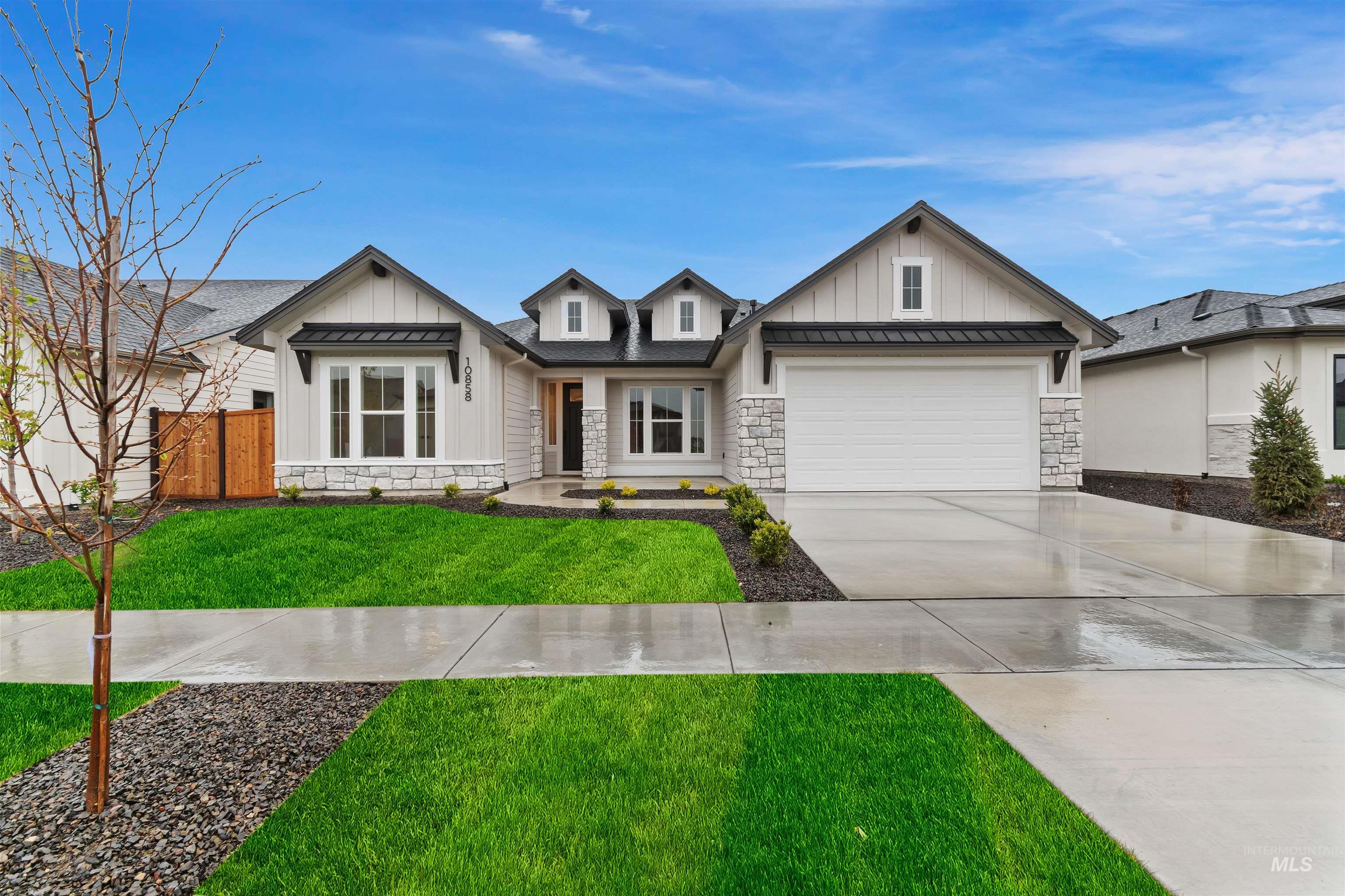 10858 W Cruden Bay Ln, Kuna, Idaho 83634, 4 Bedrooms, 2 Bathrooms, Residential For Sale, Price $659,880,MLS 98983110