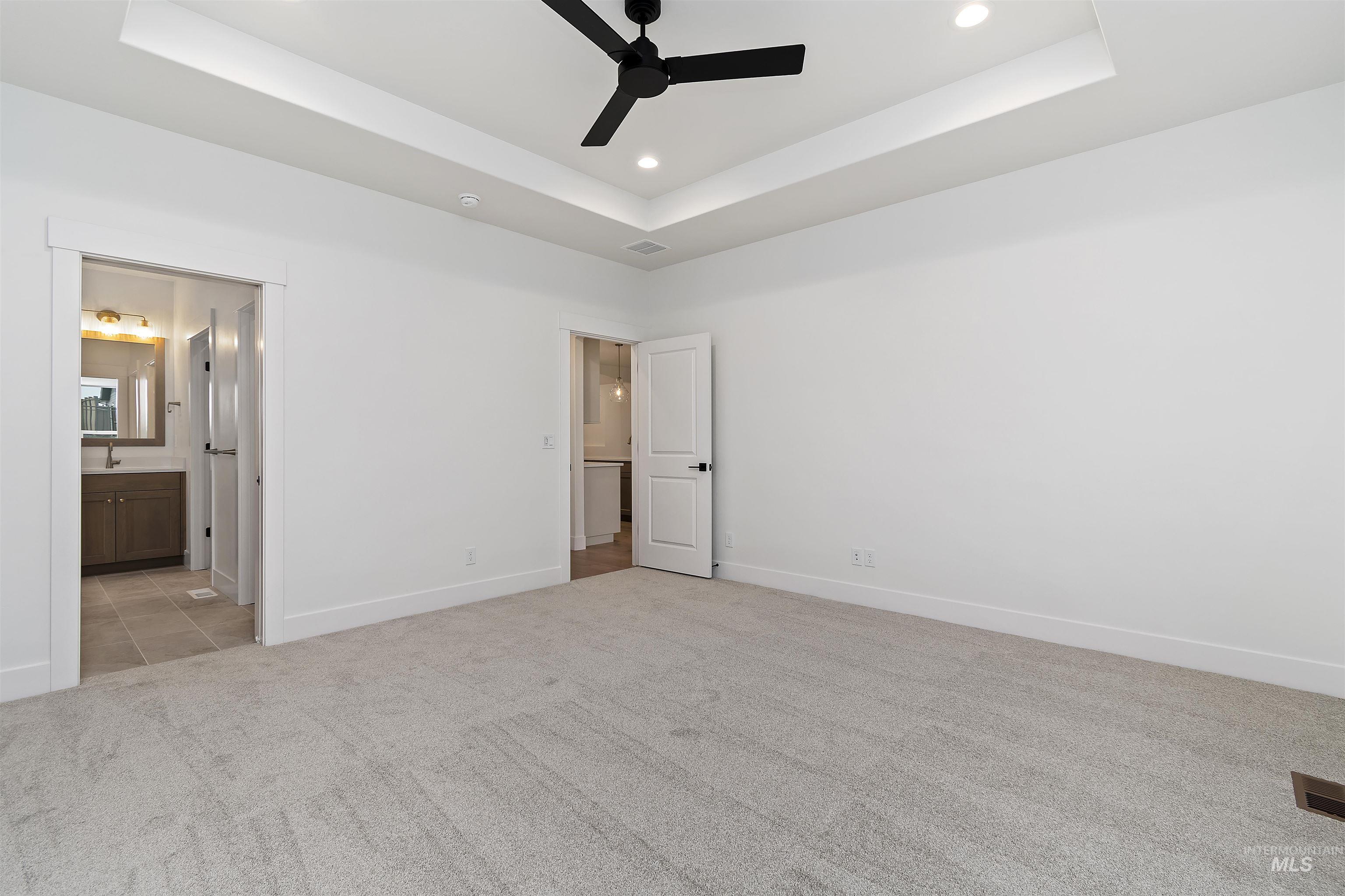 10858 W Cruden Bay Ln, Kuna, Idaho 83634, 4 Bedrooms, 2 Bathrooms, Residential For Sale, Price $659,880, 98983110