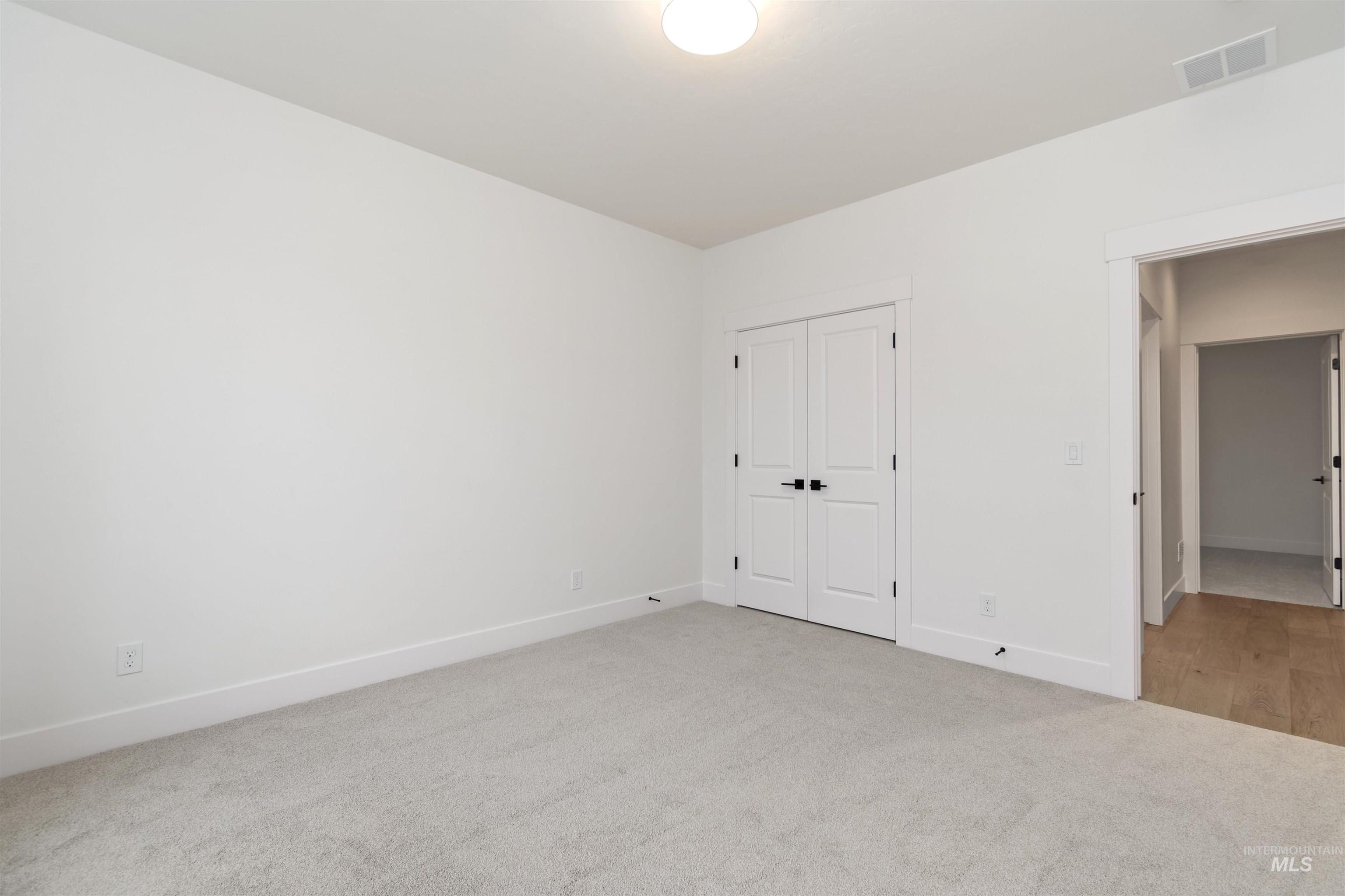 10858 W Cruden Bay Ln, Kuna, Idaho 83634, 4 Bedrooms, 2 Bathrooms, Residential For Sale, Price $659,880, 98983110