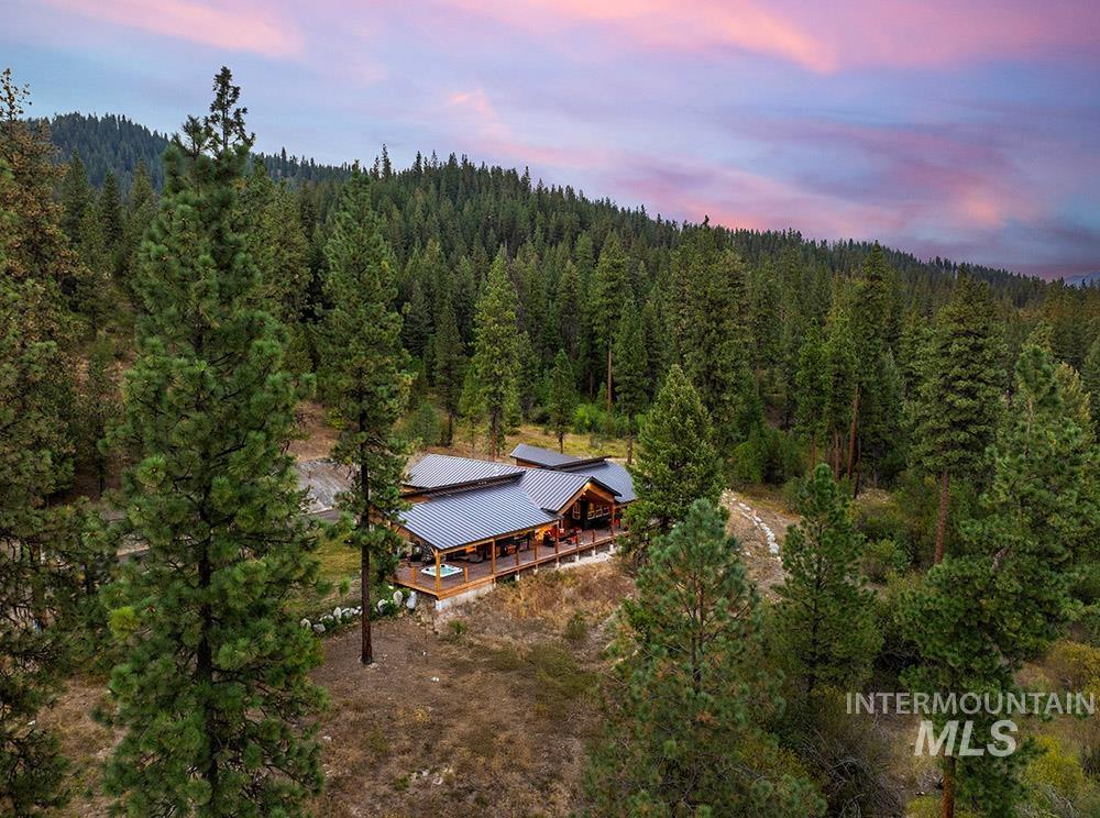 86 Tacoma Place, Garden Valley, Idaho 83622, 3 Bedrooms, 2.5 Bathrooms, Residential For Sale, Price $3,500,000,MLS 98983111