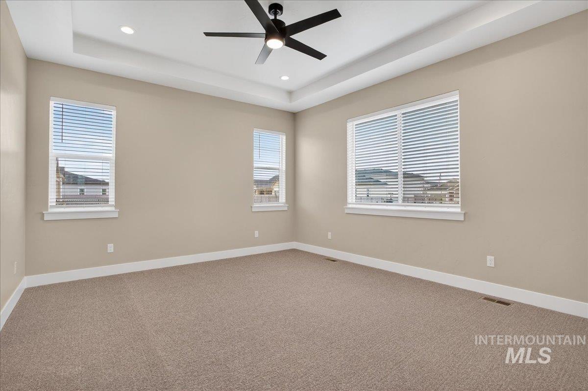 2431 N Black Fire Ave, Star, Idaho 83669, 4 Bedrooms, 3 Bathrooms, Residential For Sale, Price $699,990, 98983112