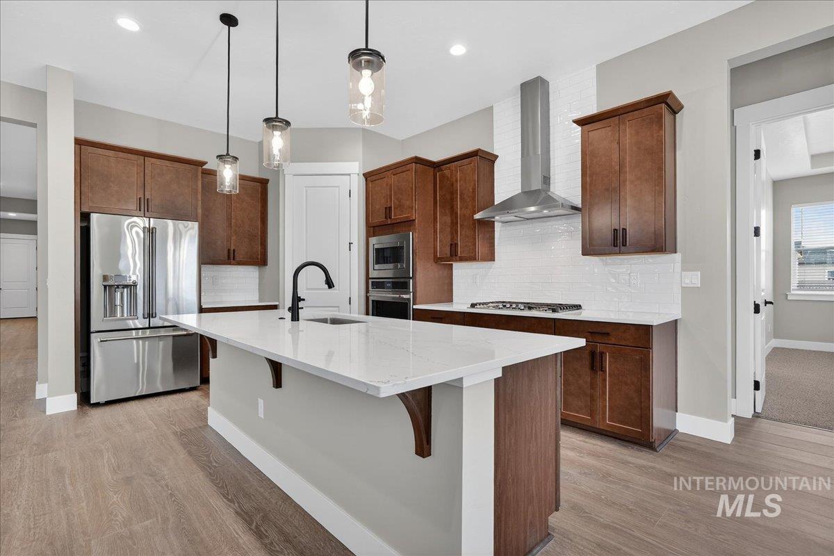 2431 N Black Fire Ave, Star, Idaho 83669, 4 Bedrooms, 3 Bathrooms, Residential For Sale, Price $699,990, 98983112