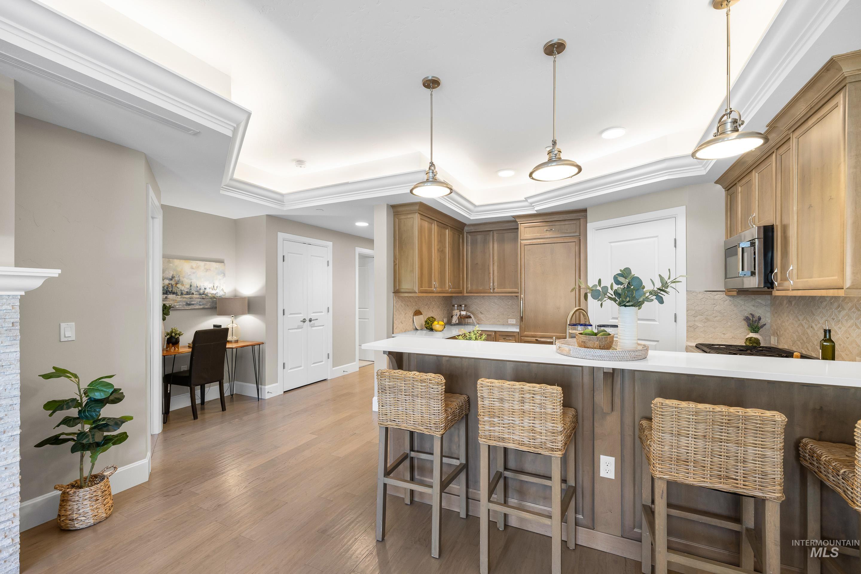 2967 W Crescent Rim Dr #206, Boise, Idaho 83706, 1 Bedroom, 1 Bathroom, Residential For Sale, Price $585,000, 98983113