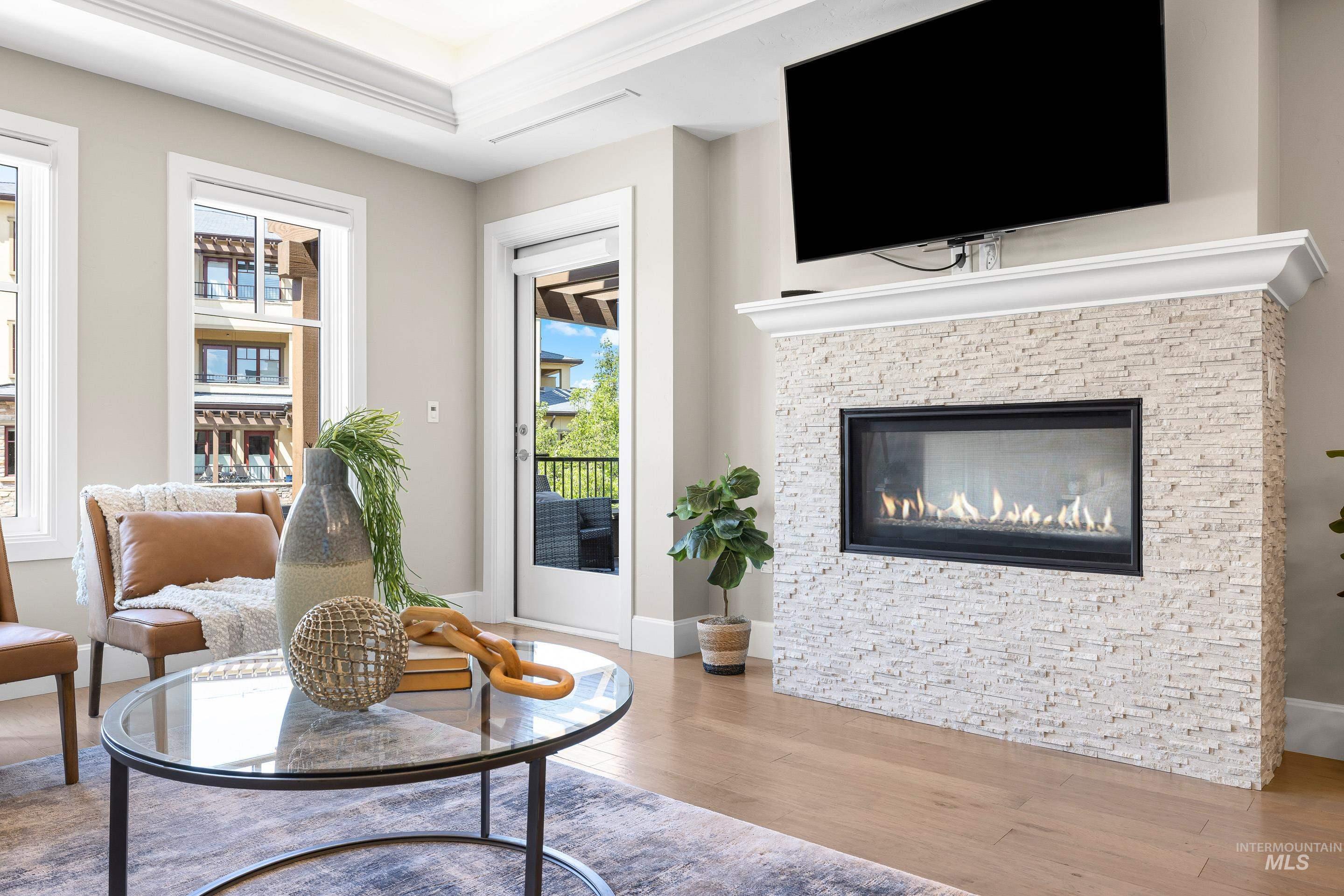 2967 W Crescent Rim Dr #206, Boise, Idaho 83706, 1 Bedroom, 1 Bathroom, Residential For Sale, Price $585,000, 98983113