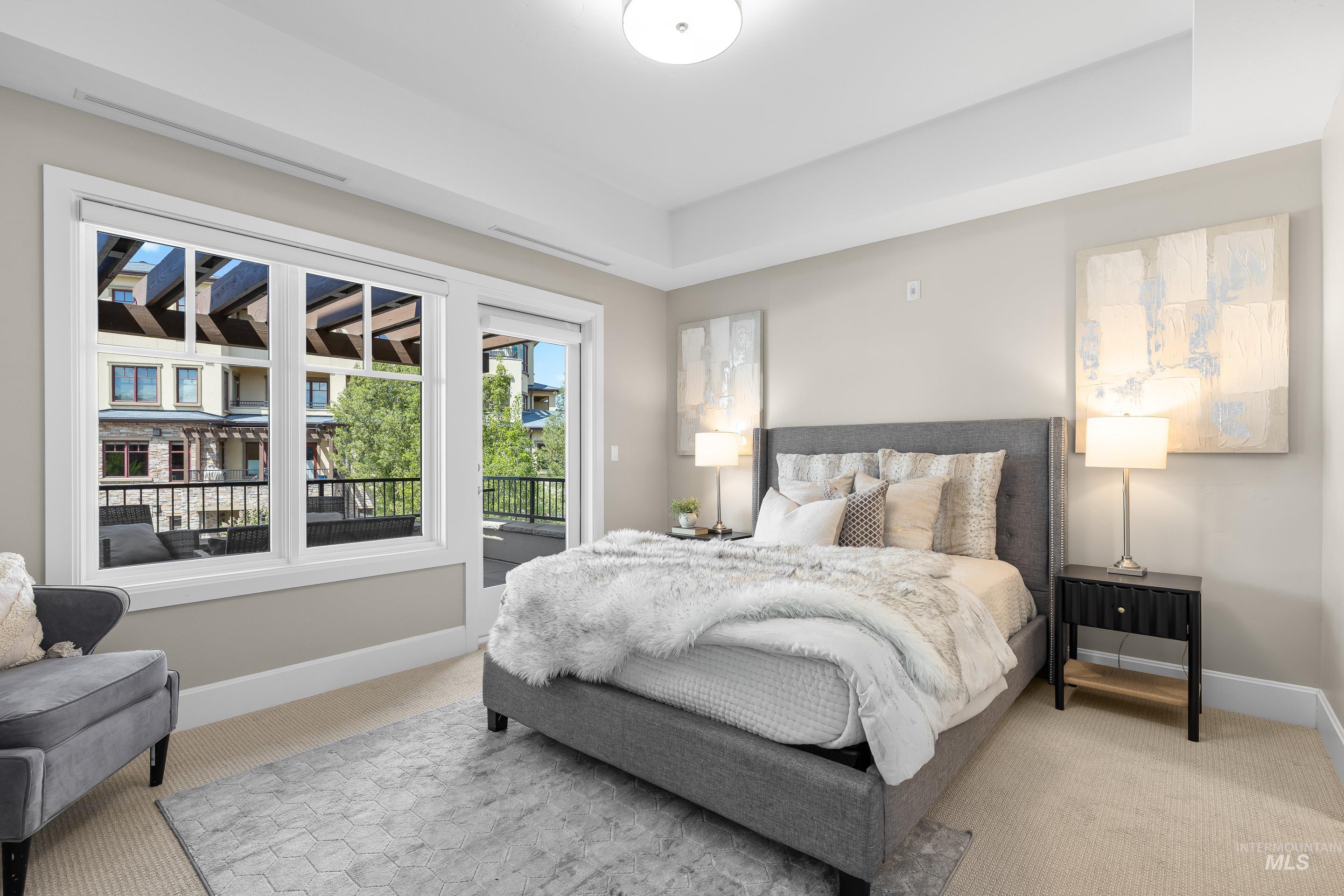 2967 W Crescent Rim Dr #206, Boise, Idaho 83706, 1 Bedroom, 1 Bathroom, Residential For Sale, Price $585,000, 98983113