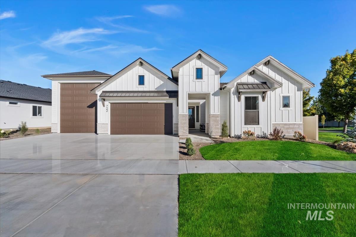 719 W Oak Springs Dr., Meridian, Idaho 83642, 4 Bedrooms, 3 Bathrooms, Residential For Sale, Price $874,880, 98983120