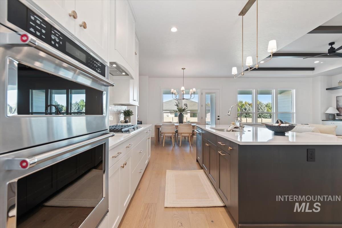 719 W Oak Springs Dr., Meridian, Idaho 83642, 4 Bedrooms, 3 Bathrooms, Residential For Sale, Price $874,880, 98983120