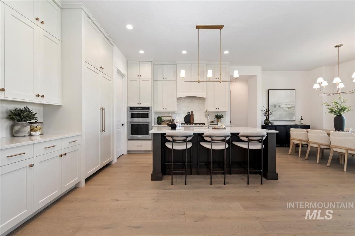 719 W Oak Springs Dr., Meridian, Idaho 83642, 4 Bedrooms, 3 Bathrooms, Residential For Sale, Price $874,880, 98983120