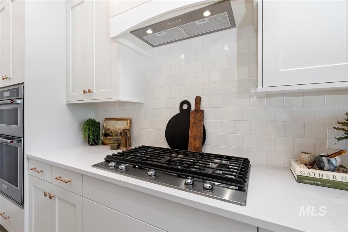 719 W Oak Springs Dr., Meridian, Idaho 83642, 4 Bedrooms, 3 Bathrooms, Residential For Sale, Price $874,880, 98983120