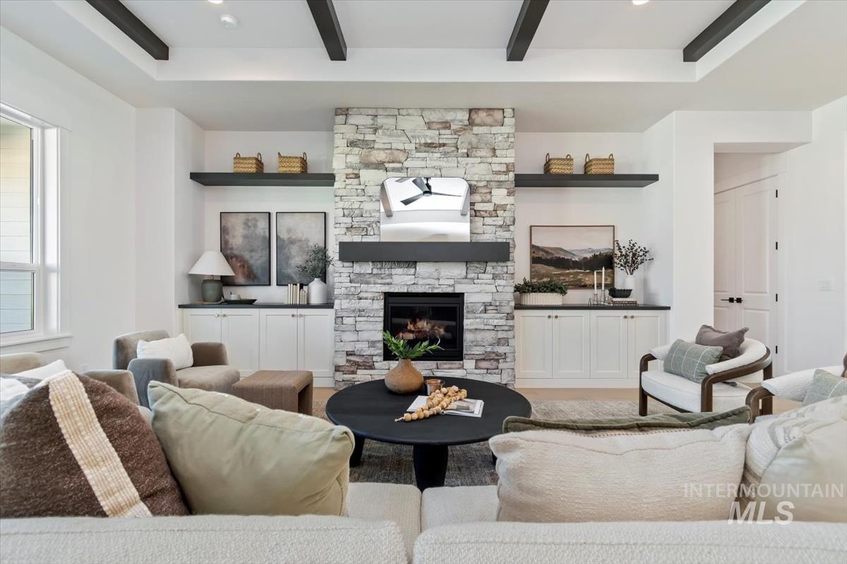 719 W Oak Springs Dr., Meridian, Idaho 83642, 4 Bedrooms, 3 Bathrooms, Residential For Sale, Price $874,880, 98983120