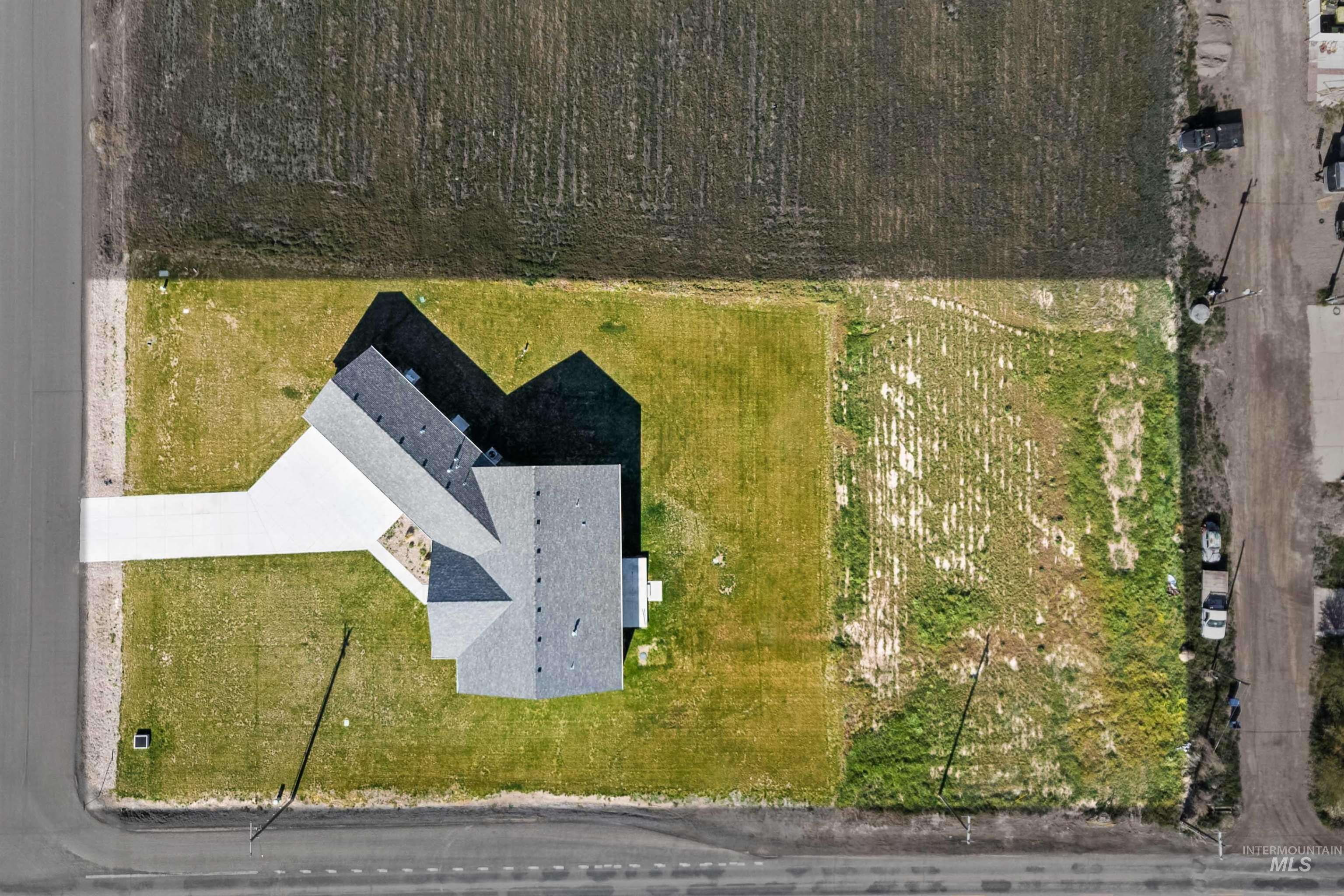 3496 E 3618 N, Kimberly, Idaho 83341, 4 Bedrooms, 3.5 Bathrooms, Residential For Sale, Price $689,900, 98983123