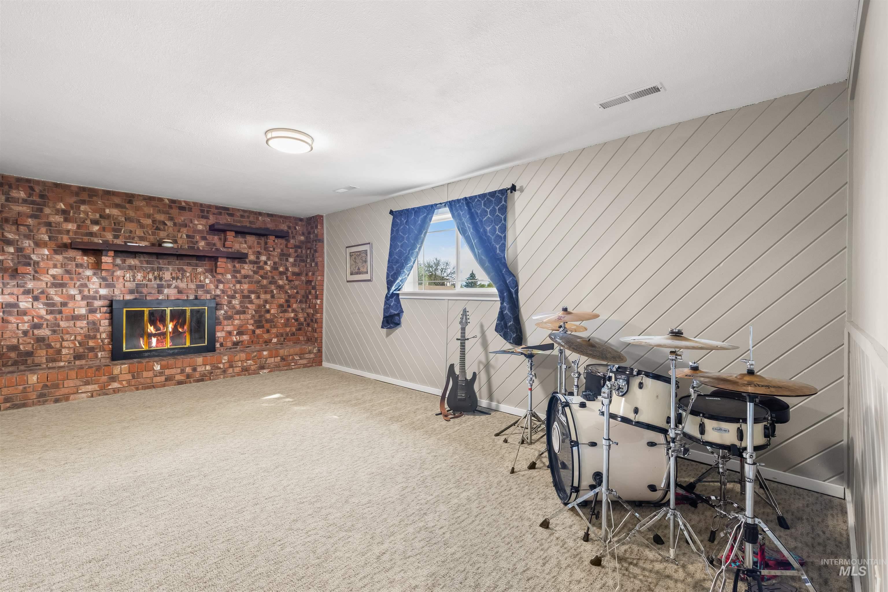2904 25th Street, Clarkston, Washington 99403, 4 Bedrooms, 2 Bathrooms, Residential For Sale, Price $432,400,MLS 98983126