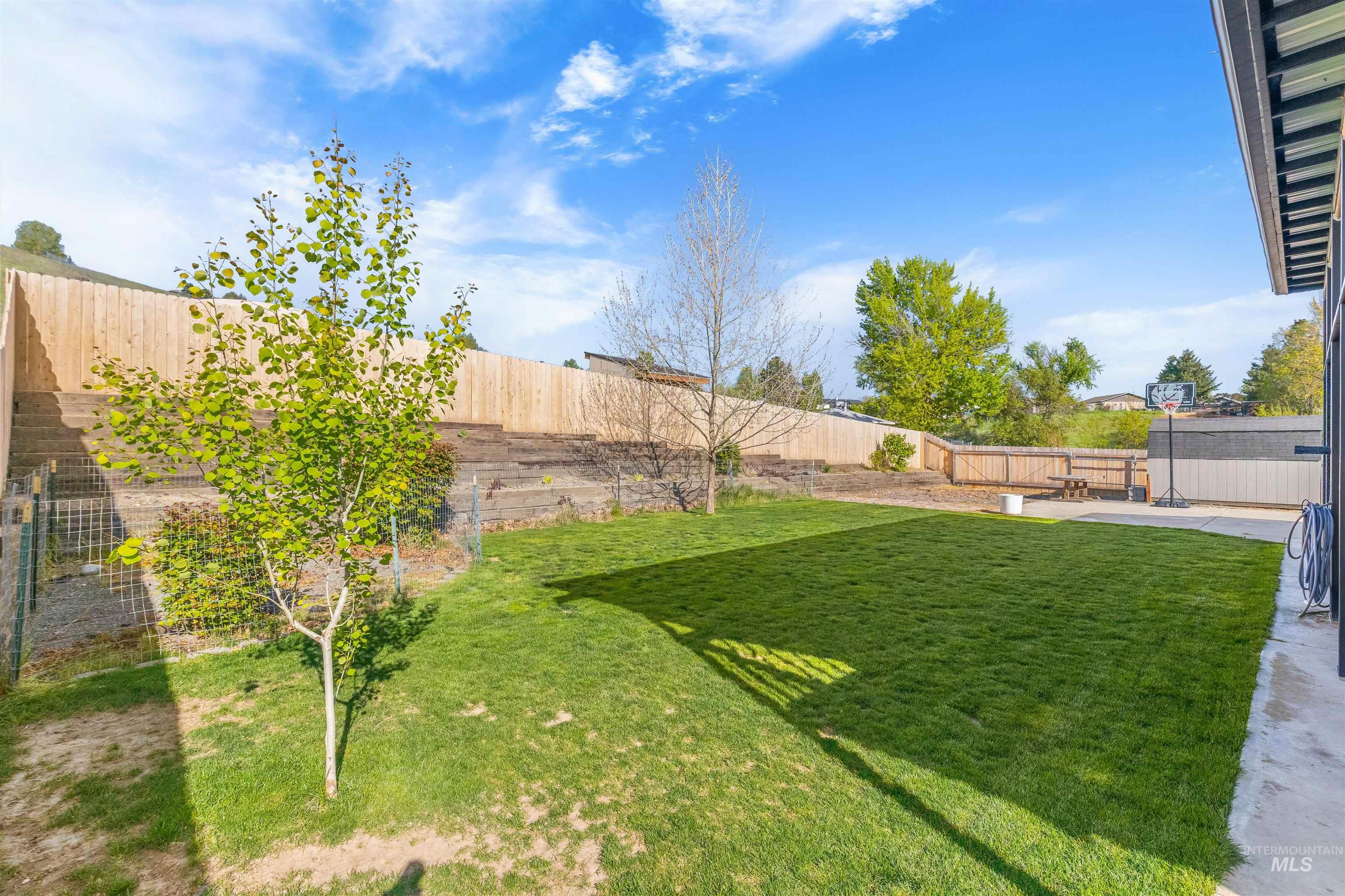 2904 25th Street, Clarkston, Washington 99403, 4 Bedrooms, 2 Bathrooms, Residential For Sale, Price $432,400,MLS 98983126