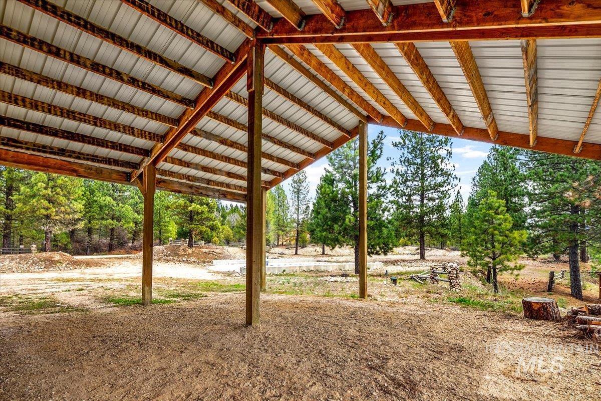 29 McIntyre Gulch Rd, Idaho City, Idaho 83631, 2 Bedrooms, 2.5 Bathrooms, Residential For Sale, Price $639,000, 98983134