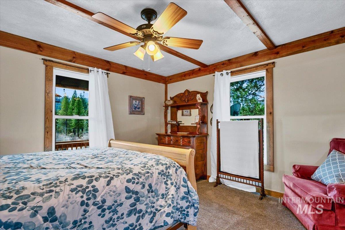 29 McIntyre Gulch Rd, Idaho City, Idaho 83631, 2 Bedrooms, 2.5 Bathrooms, Residential For Sale, Price $639,000, 98983134