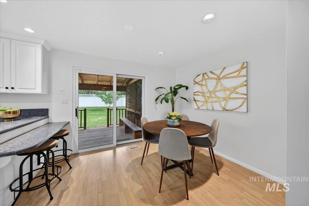 2907 N Grandee St, Boise, Idaho 83704, 4 Bedrooms, 2 Bathrooms, Residential For Sale, Price $559,000, 98983137