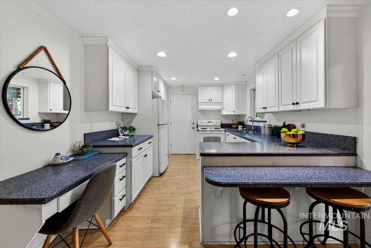 2907 N Grandee St, Boise, Idaho 83704, 4 Bedrooms, 2 Bathrooms, Residential For Sale, Price $559,000, 98983137