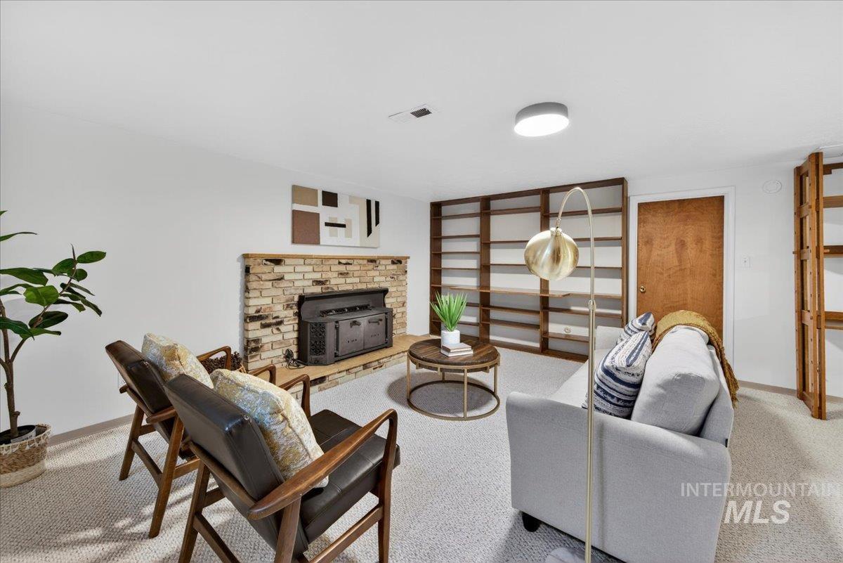 2907 N Grandee St, Boise, Idaho 83704, 4 Bedrooms, 2 Bathrooms, Residential For Sale, Price $559,000, 98983137