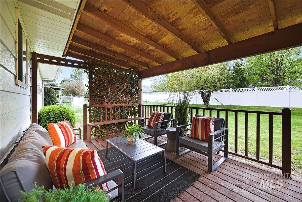 2907 N Grandee St, Boise, Idaho 83704, 4 Bedrooms, 2 Bathrooms, Residential For Sale, Price $559,000, 98983137