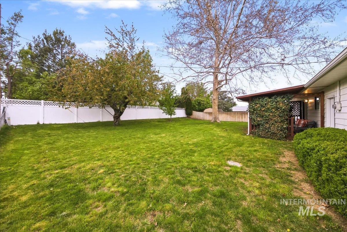 2907 N Grandee St, Boise, Idaho 83704, 4 Bedrooms, 2 Bathrooms, Residential For Sale, Price $559,000, 98983137