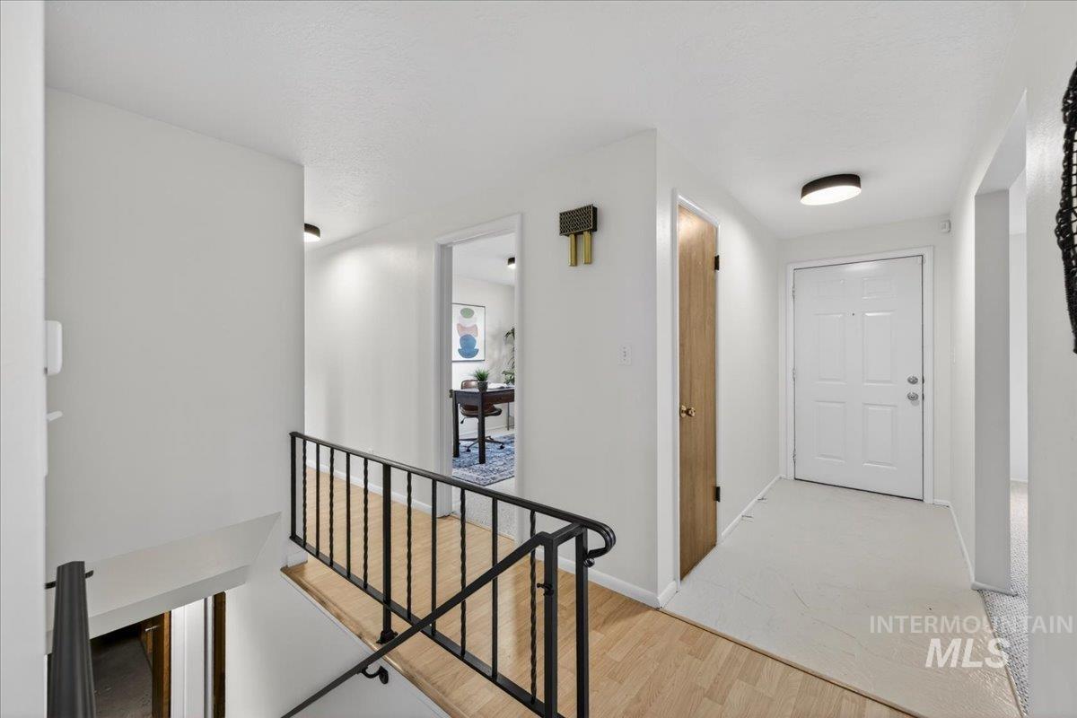 2907 N Grandee St, Boise, Idaho 83704, 4 Bedrooms, 2 Bathrooms, Residential For Sale, Price $559,000, 98983137