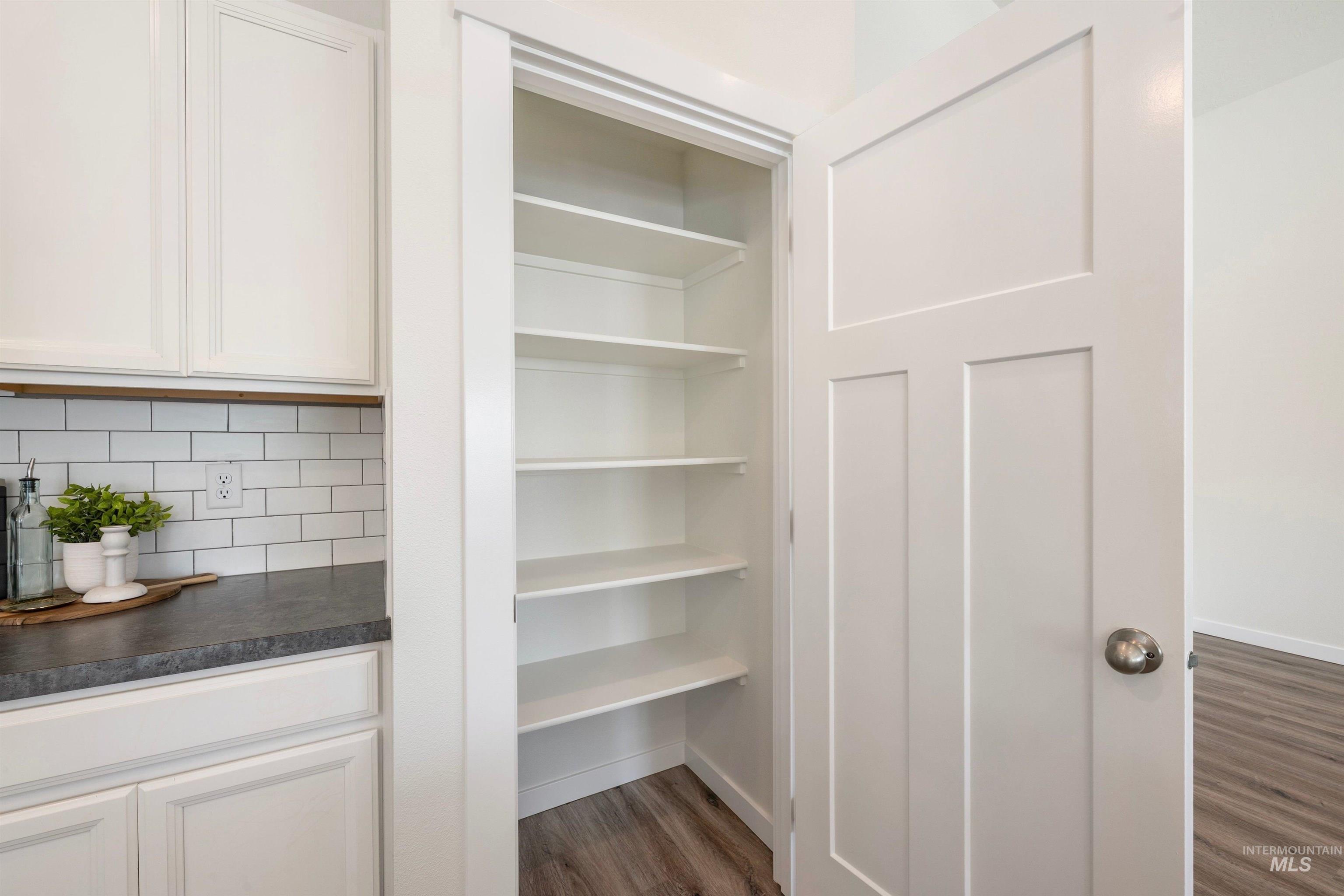 3534 S Avondale Avenue, Nampa, Idaho 83686, 3 Bedrooms, 2 Bathrooms, Residential For Sale, Price $415,000, 98983139