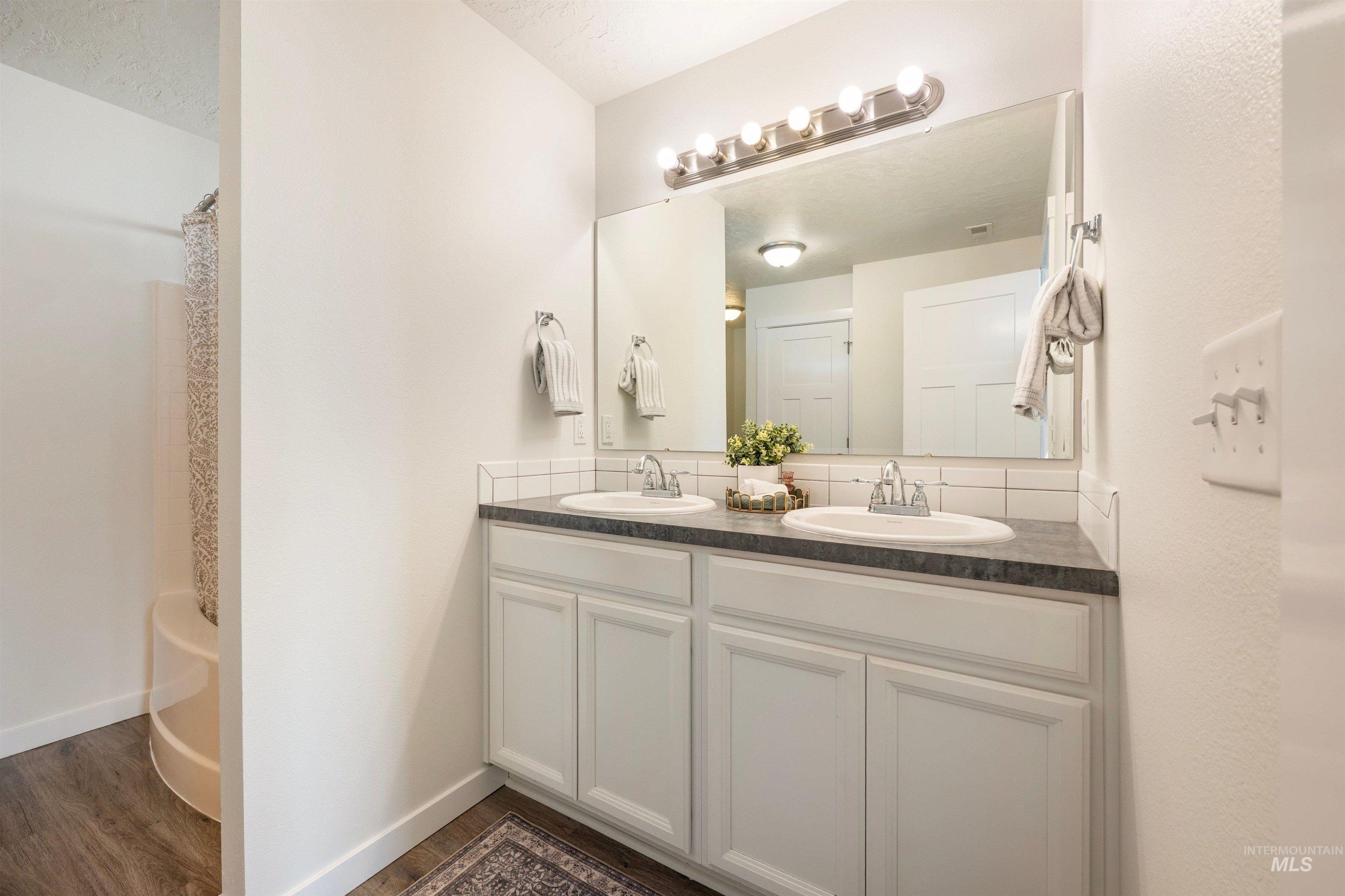 3534 S Avondale Avenue, Nampa, Idaho 83686, 3 Bedrooms, 2 Bathrooms, Residential For Sale, Price $415,000, 98983139