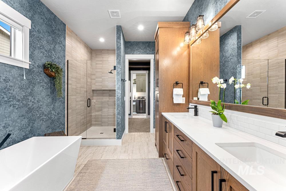 4936 W Tia Inez St, Eagle, Idaho 83616, 4 Bedrooms, 3.5 Bathrooms, Residential For Sale, Price $1,345,000,MLS 98983141