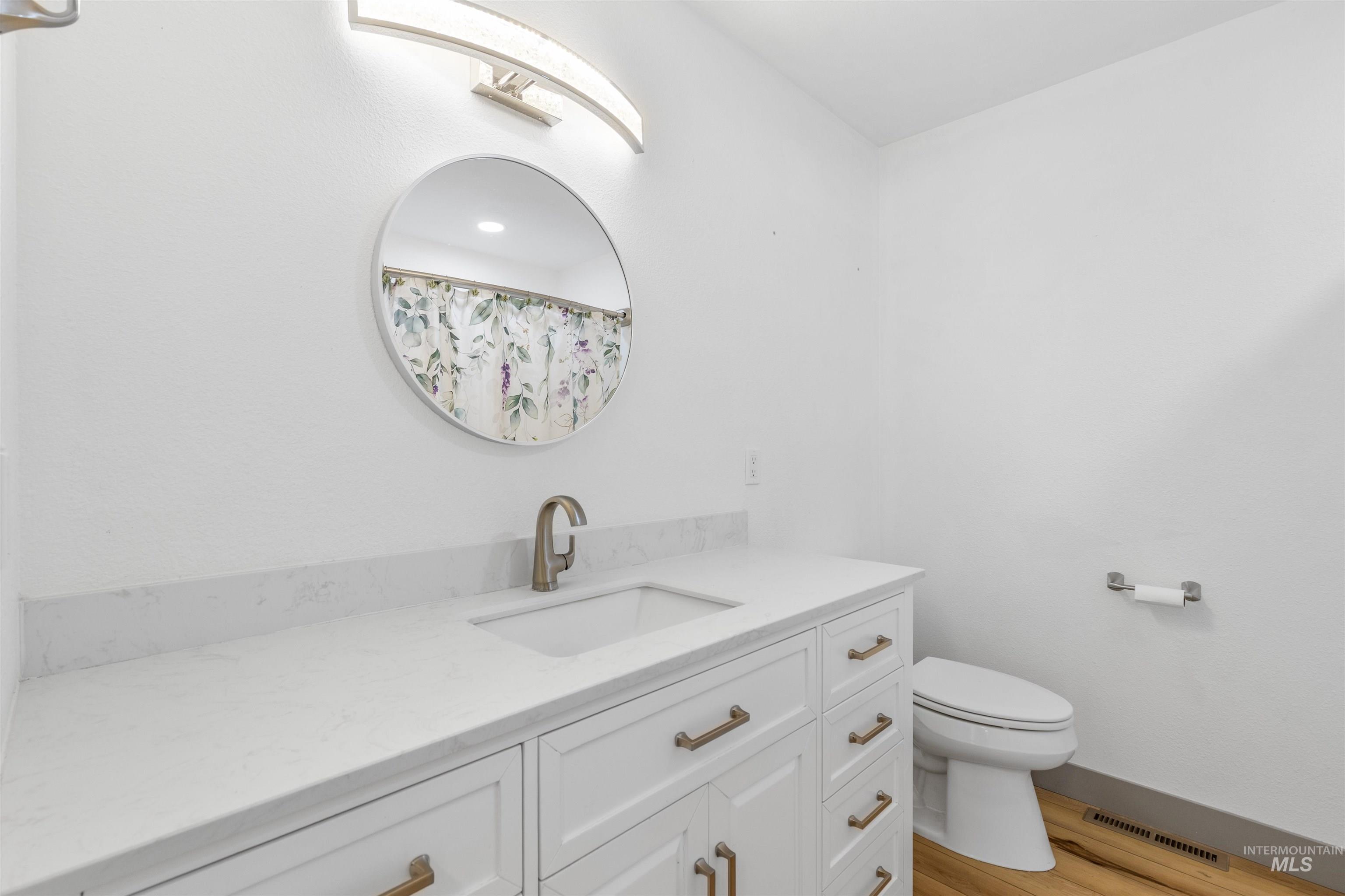 1540 Lydon Ct, Clarkston, Washington 99403, 4 Bedrooms, 2 Bathrooms, Residential For Sale, Price $453,000, 98983142