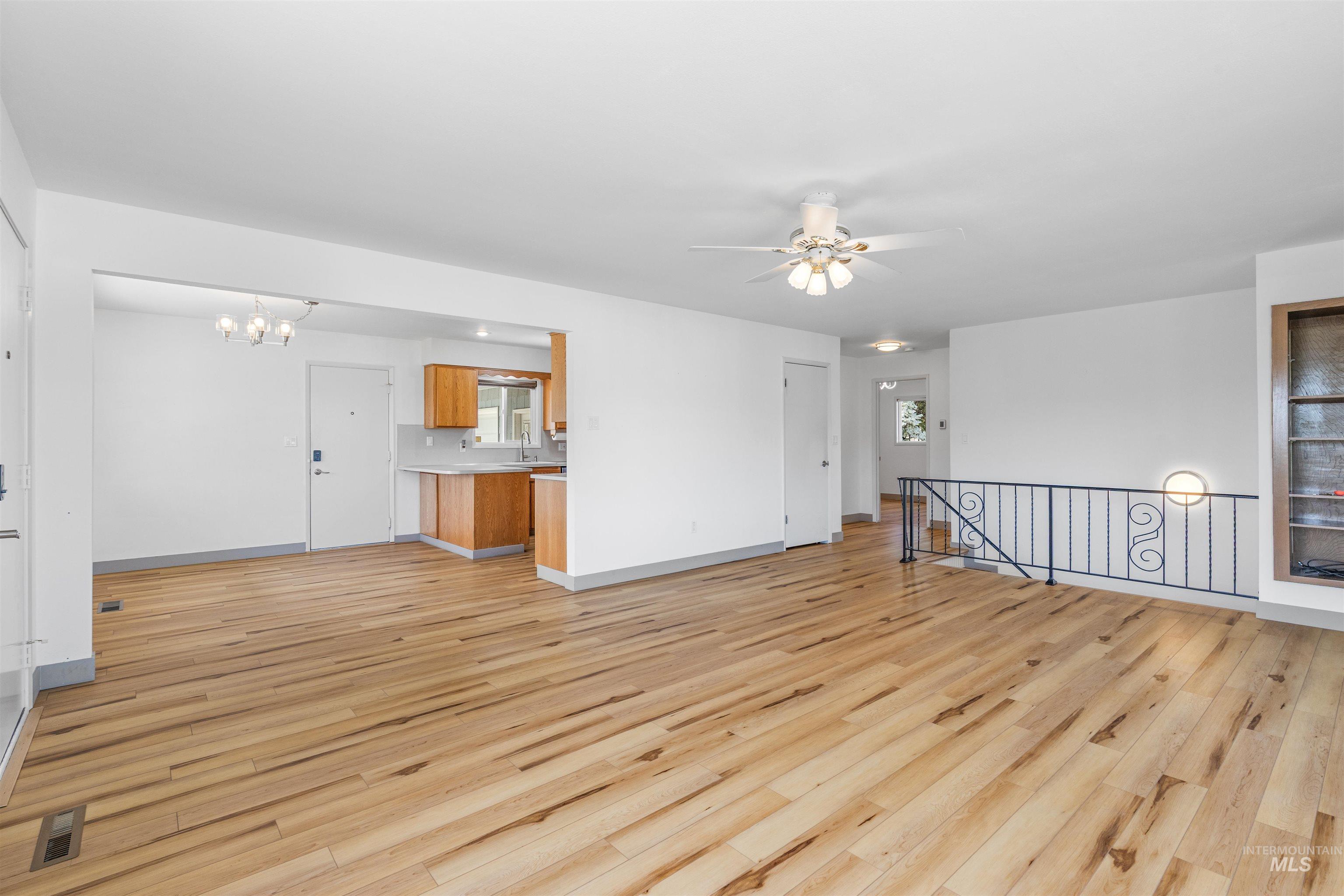 1540 Lydon Ct, Clarkston, Washington 99403, 4 Bedrooms, 2 Bathrooms, Residential For Sale, Price $453,000, 98983142