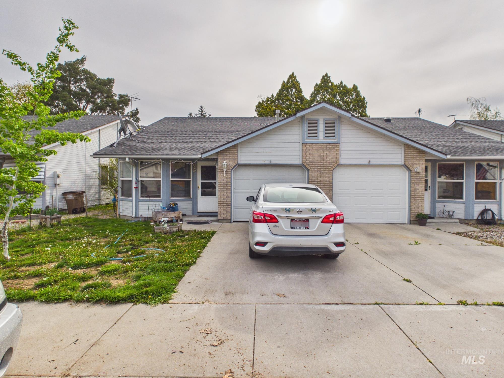 804 E Main #6, Emmett, Idaho 83617, 2 Bedrooms, 1 Bathroom, Residential For Sale, Price $269,000,MLS 98983146