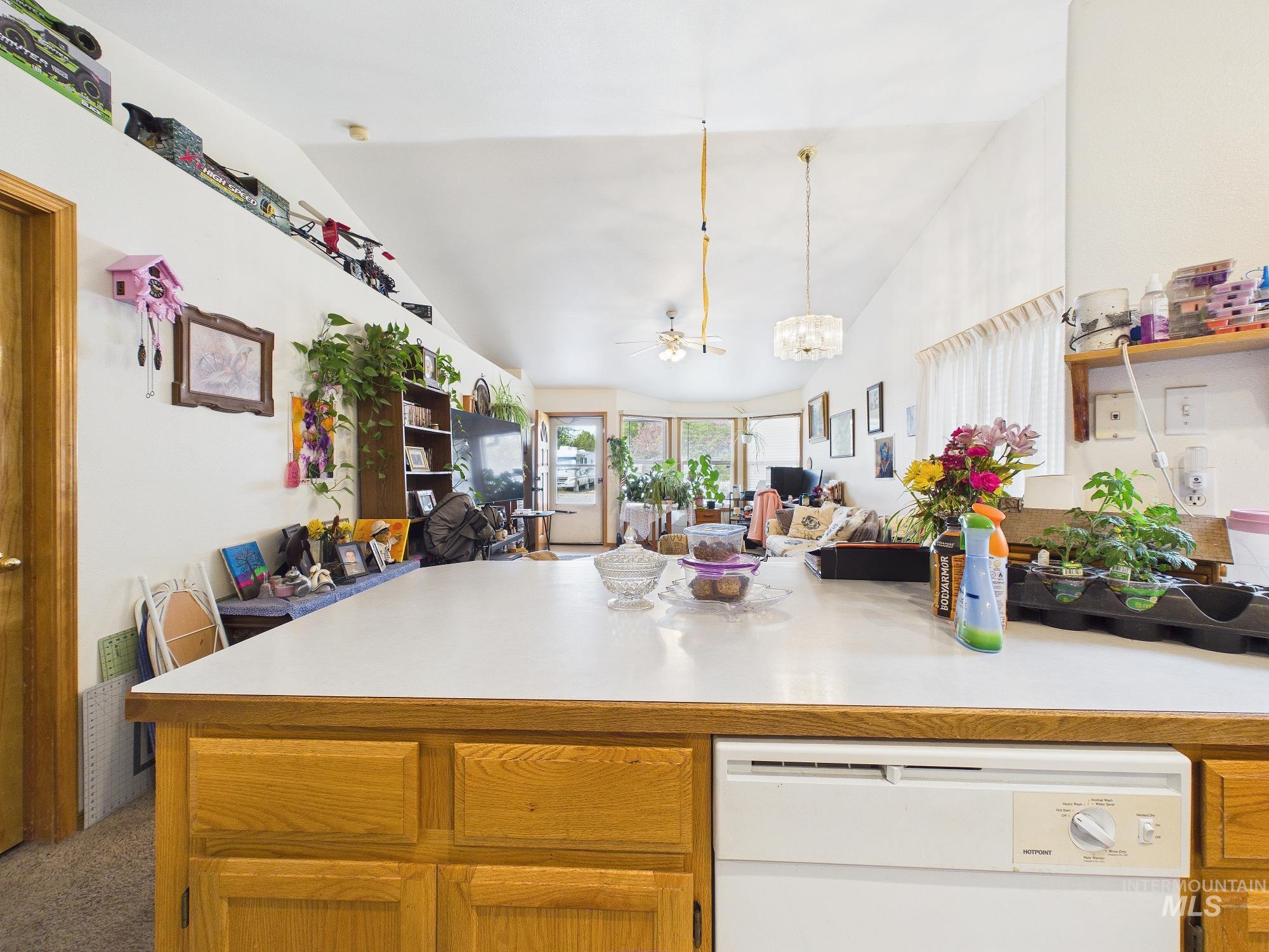 804 E Main #6, Emmett, Idaho 83617, 2 Bedrooms, 1 Bathroom, Residential For Sale, Price $269,000,MLS 98983146