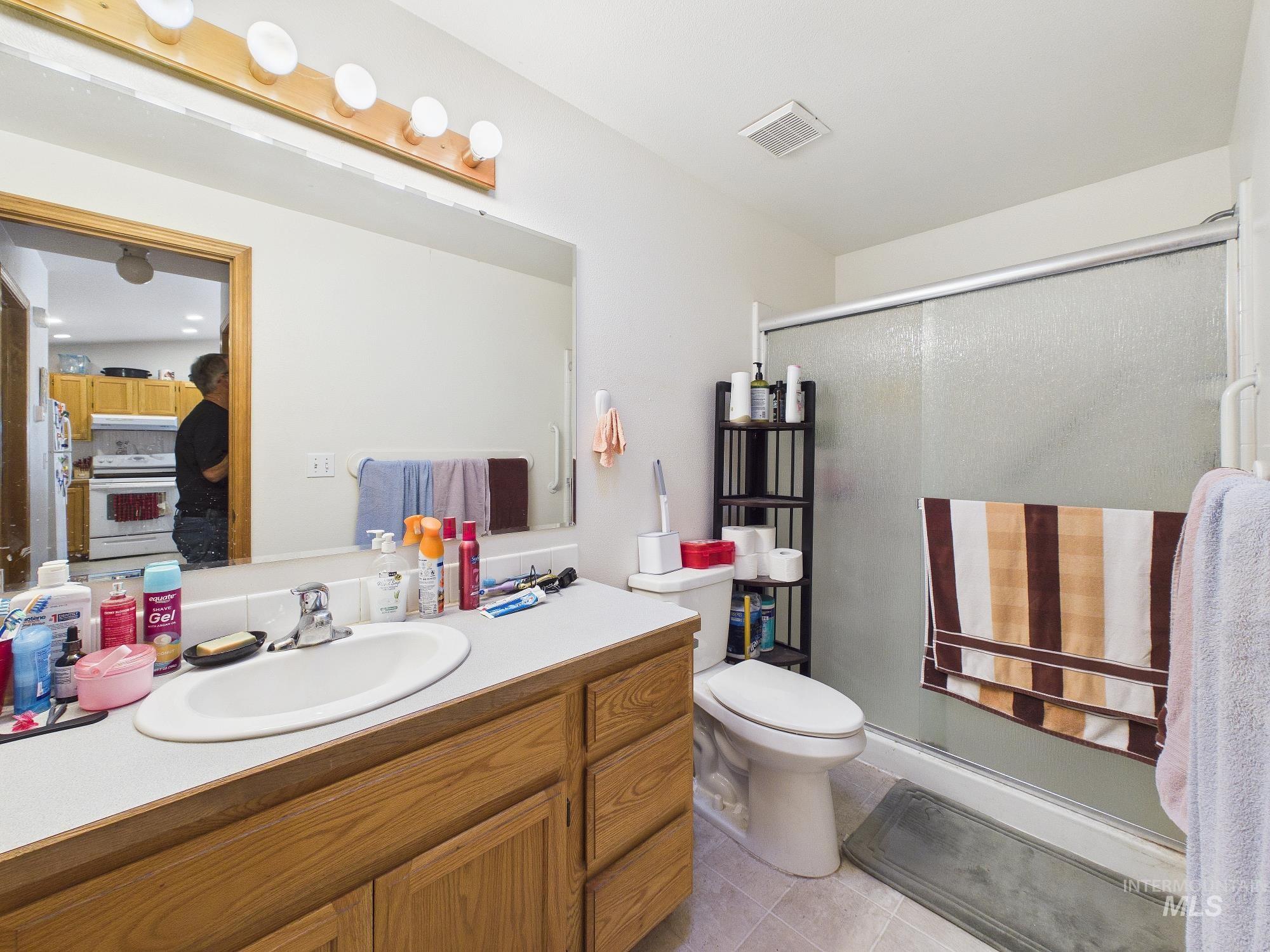 804 E Main #6, Emmett, Idaho 83617, 2 Bedrooms, 1 Bathroom, Residential For Sale, Price $269,000,MLS 98983146