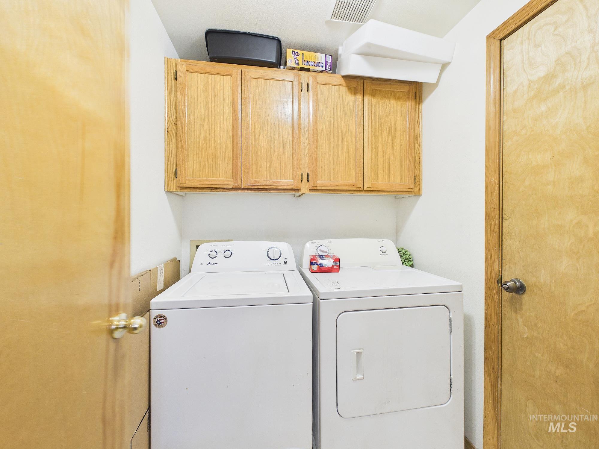 804 E Main #6, Emmett, Idaho 83617, 2 Bedrooms, 1 Bathroom, Residential For Sale, Price $269,000,MLS 98983146