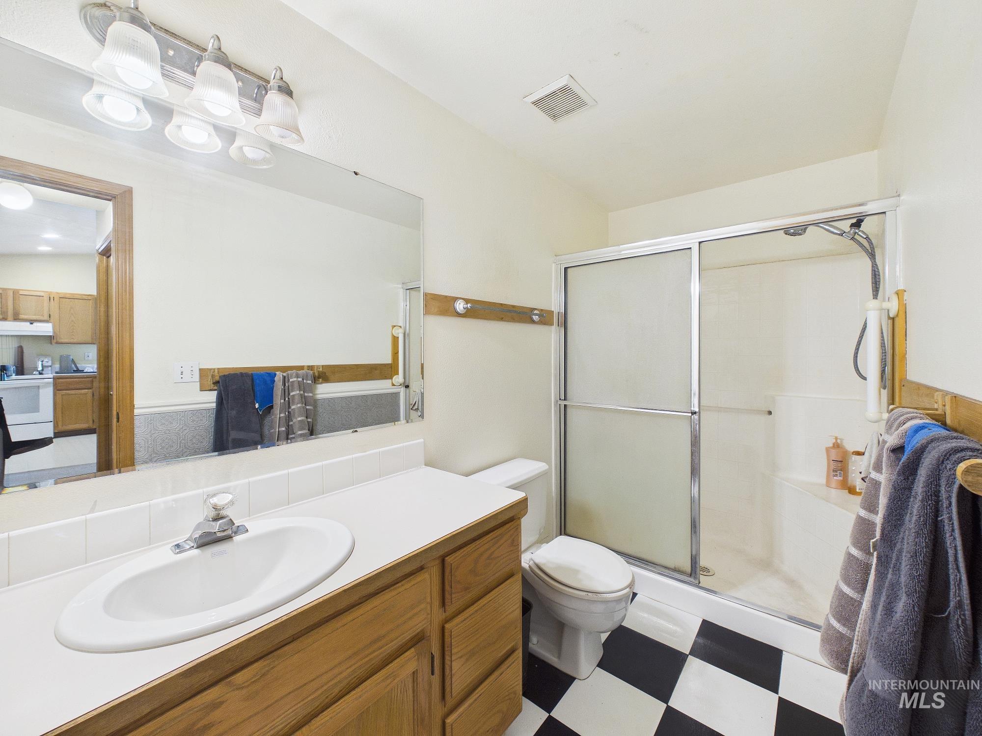 804 E Main #4, Emmett, Idaho 83617, 2 Bedrooms, 1 Bathroom, Residential For Sale, Price $249,000, 98983147