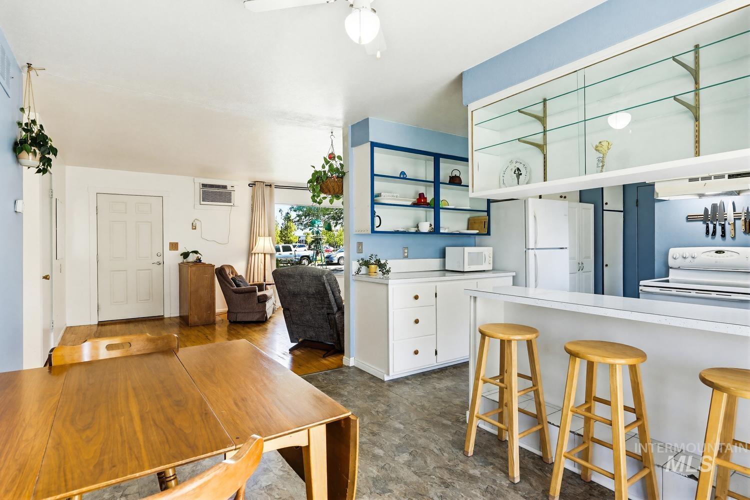 5933 W Denton, Boise, Idaho 83704, 3 Bedrooms, 1.5 Bathrooms, Residential For Sale, Price $365,000, 98983148