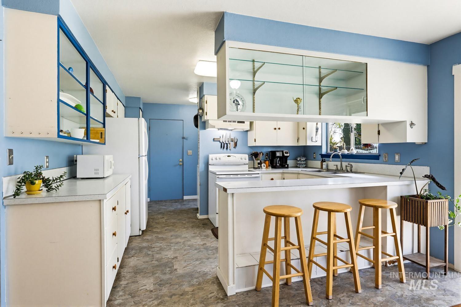 5933 W Denton, Boise, Idaho 83704, 3 Bedrooms, 1.5 Bathrooms, Residential For Sale, Price $365,000, 98983148