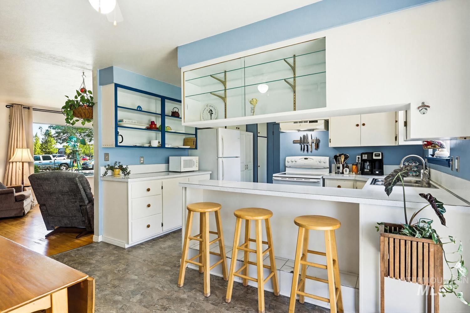 5933 W Denton, Boise, Idaho 83704, 3 Bedrooms, 1.5 Bathrooms, Residential For Sale, Price $365,000, 98983148