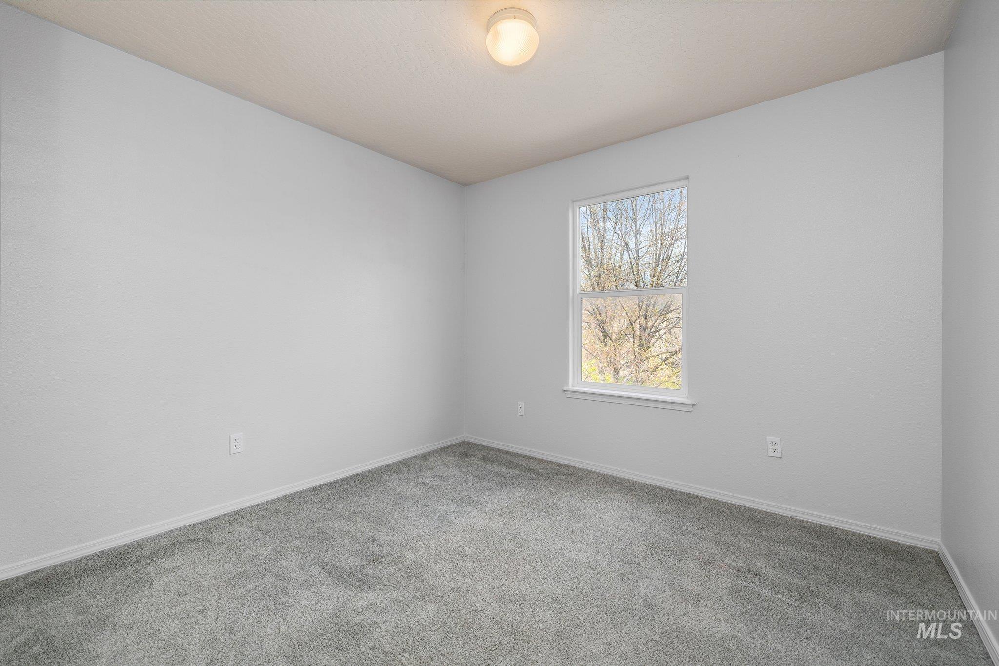 9701 W Littlewood Dr, Boise, Idaho 83709, 4 Bedrooms, 2.5 Bathrooms, Residential For Sale, Price $409,000, 98983149