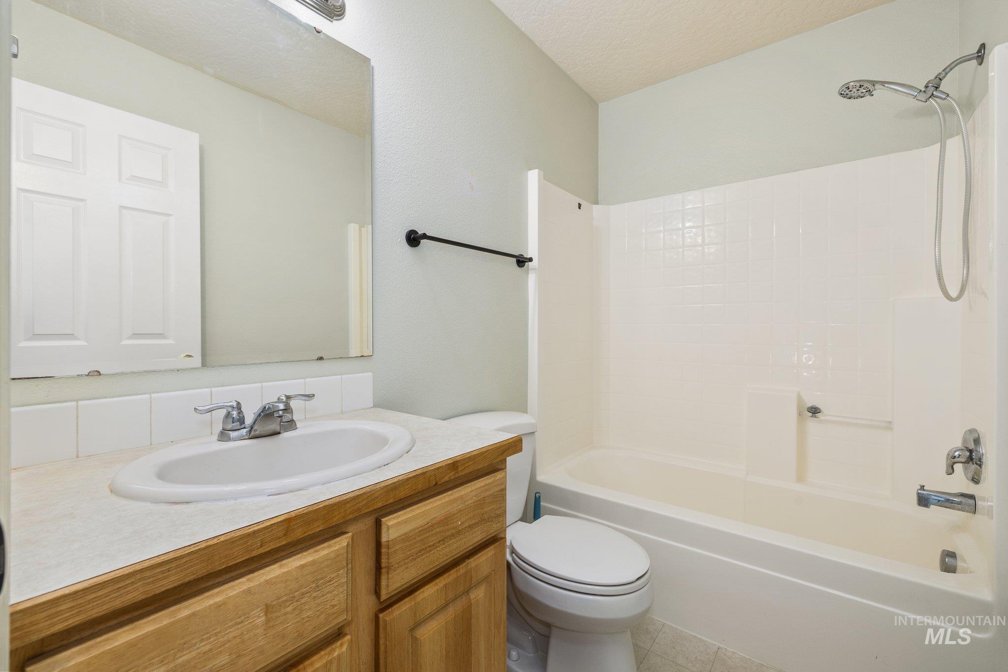 9701 W Littlewood Dr, Boise, Idaho 83709, 4 Bedrooms, 2.5 Bathrooms, Residential For Sale, Price $409,000, 98983149