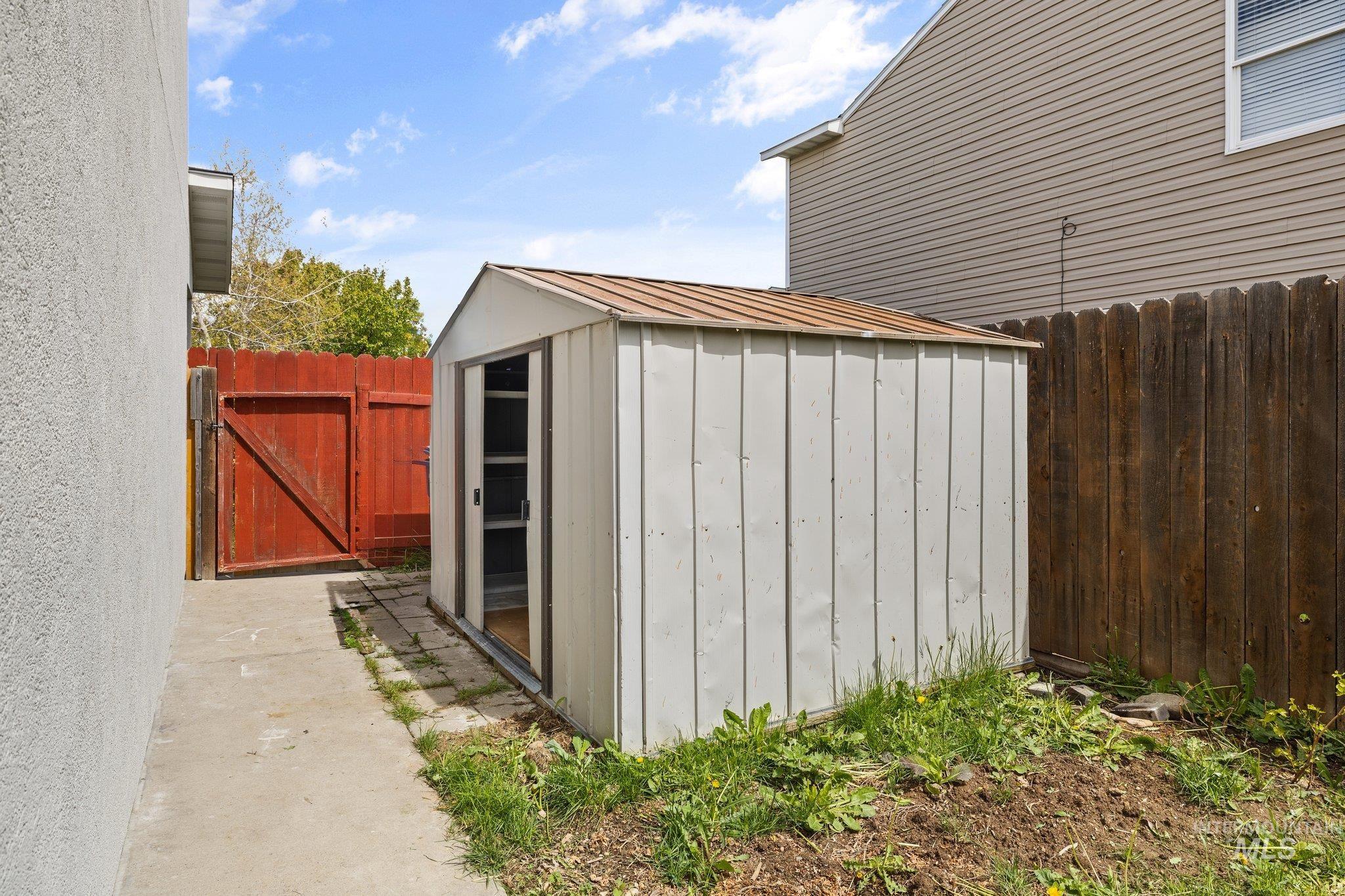 9701 W Littlewood Dr, Boise, Idaho 83709, 4 Bedrooms, 2.5 Bathrooms, Residential For Sale, Price $409,000, 98983149