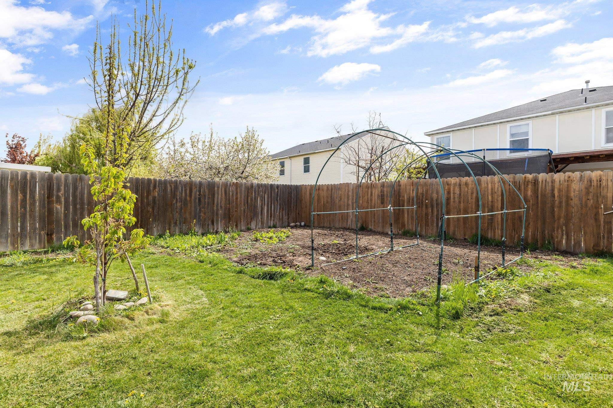 9701 W Littlewood Dr, Boise, Idaho 83709, 4 Bedrooms, 2.5 Bathrooms, Residential For Sale, Price $409,000, 98983149