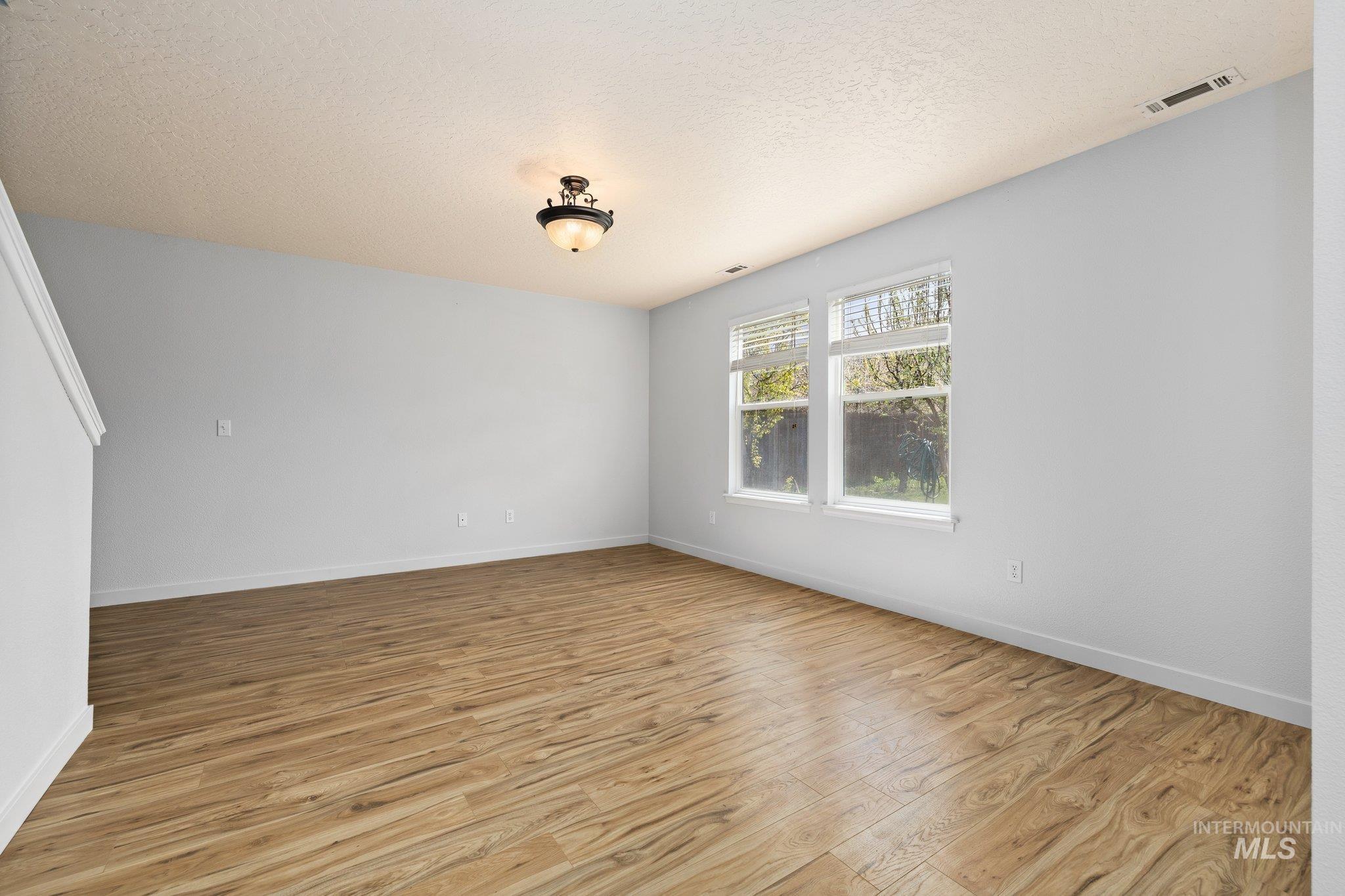 9701 W Littlewood Dr, Boise, Idaho 83709, 4 Bedrooms, 2.5 Bathrooms, Residential For Sale, Price $409,000, 98983149