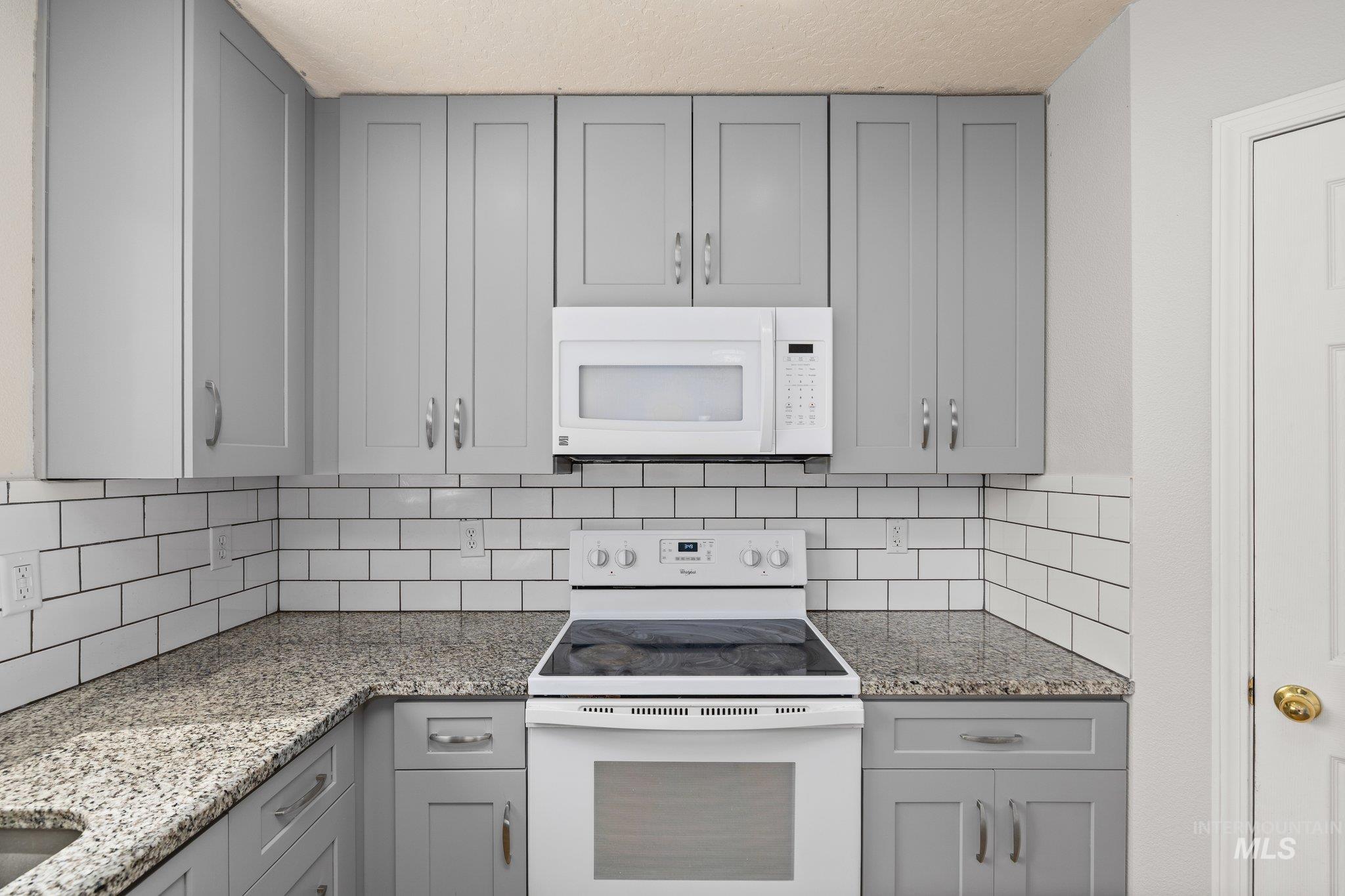 9701 W Littlewood Dr, Boise, Idaho 83709, 4 Bedrooms, 2.5 Bathrooms, Residential For Sale, Price $409,000, 98983149