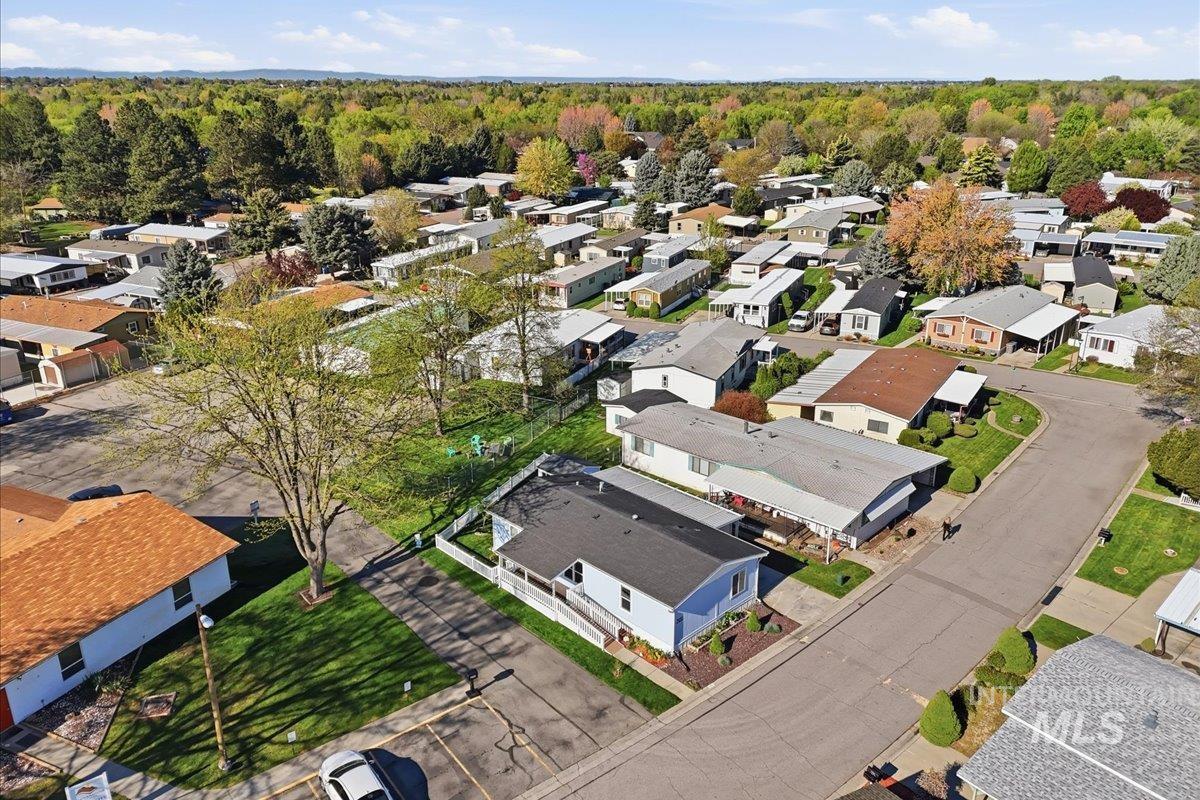 7955 W Rapidan, Boise, Idaho 83714, 3 Bedrooms, 2 Bathrooms, Residential For Sale, Price $149,500,MLS 98983150