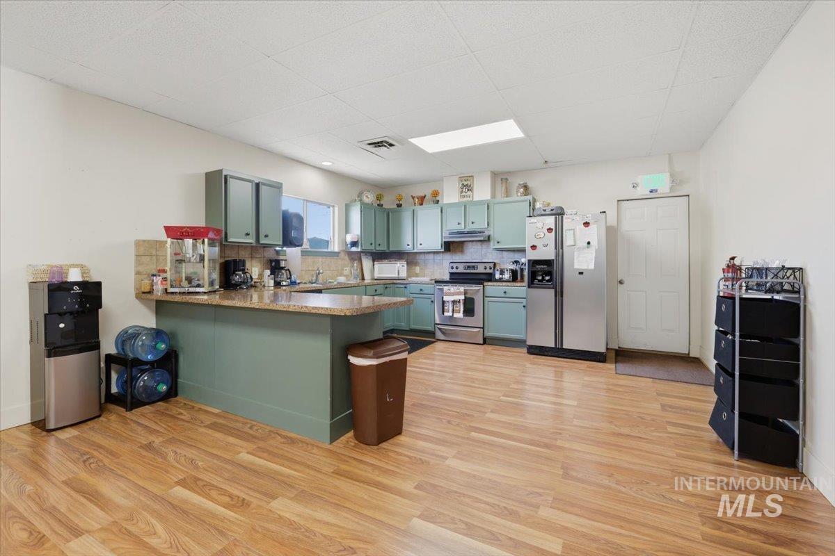 7955 W Rapidan, Boise, Idaho 83714, 3 Bedrooms, 2 Bathrooms, Residential For Sale, Price $149,500,MLS 98983150