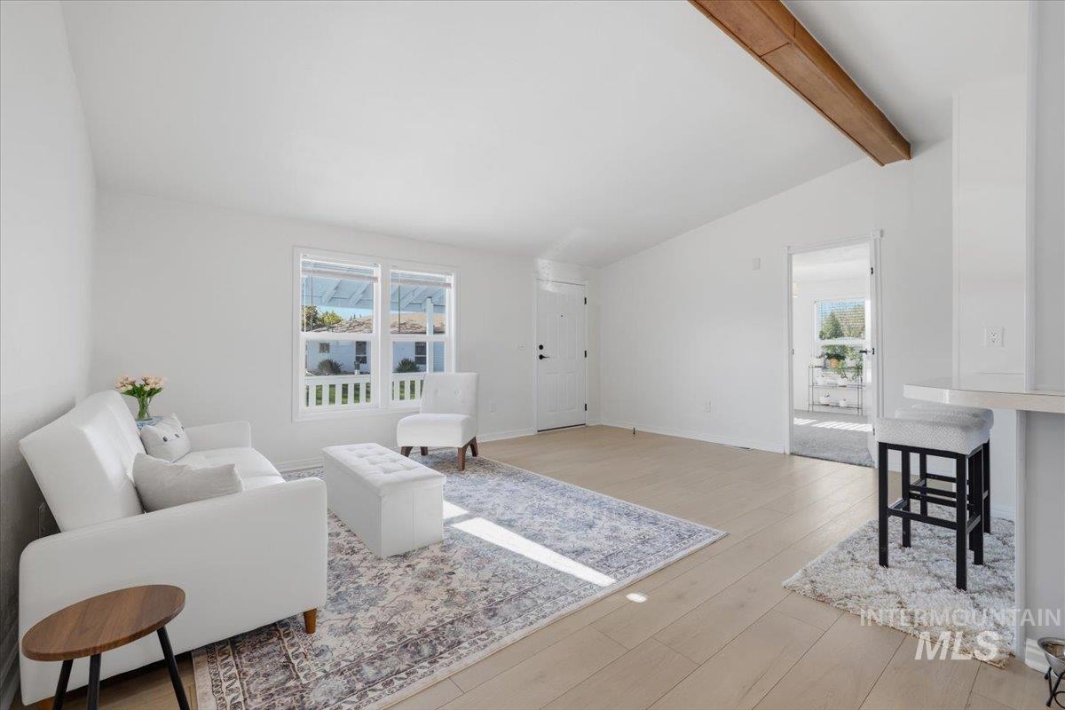 7955 W Rapidan, Boise, Idaho 83714, 3 Bedrooms, 2 Bathrooms, Residential For Sale, Price $149,500,MLS 98983150