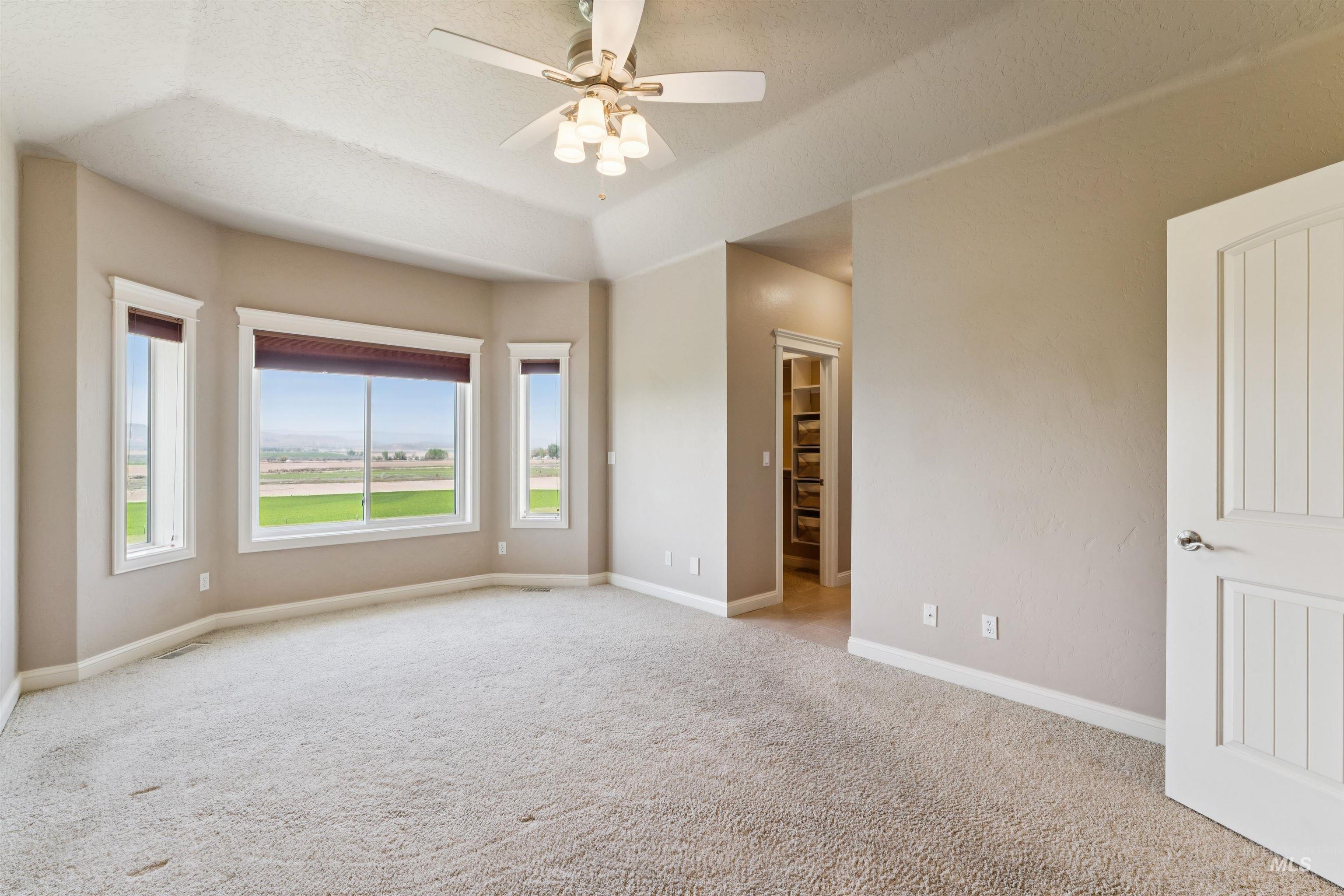 5803 Whispering Hills Dr, Marsing, Idaho 83639-8266, 3 Bedrooms, 2.5 Bathrooms, Residential For Sale, Price $825,000, 98983151