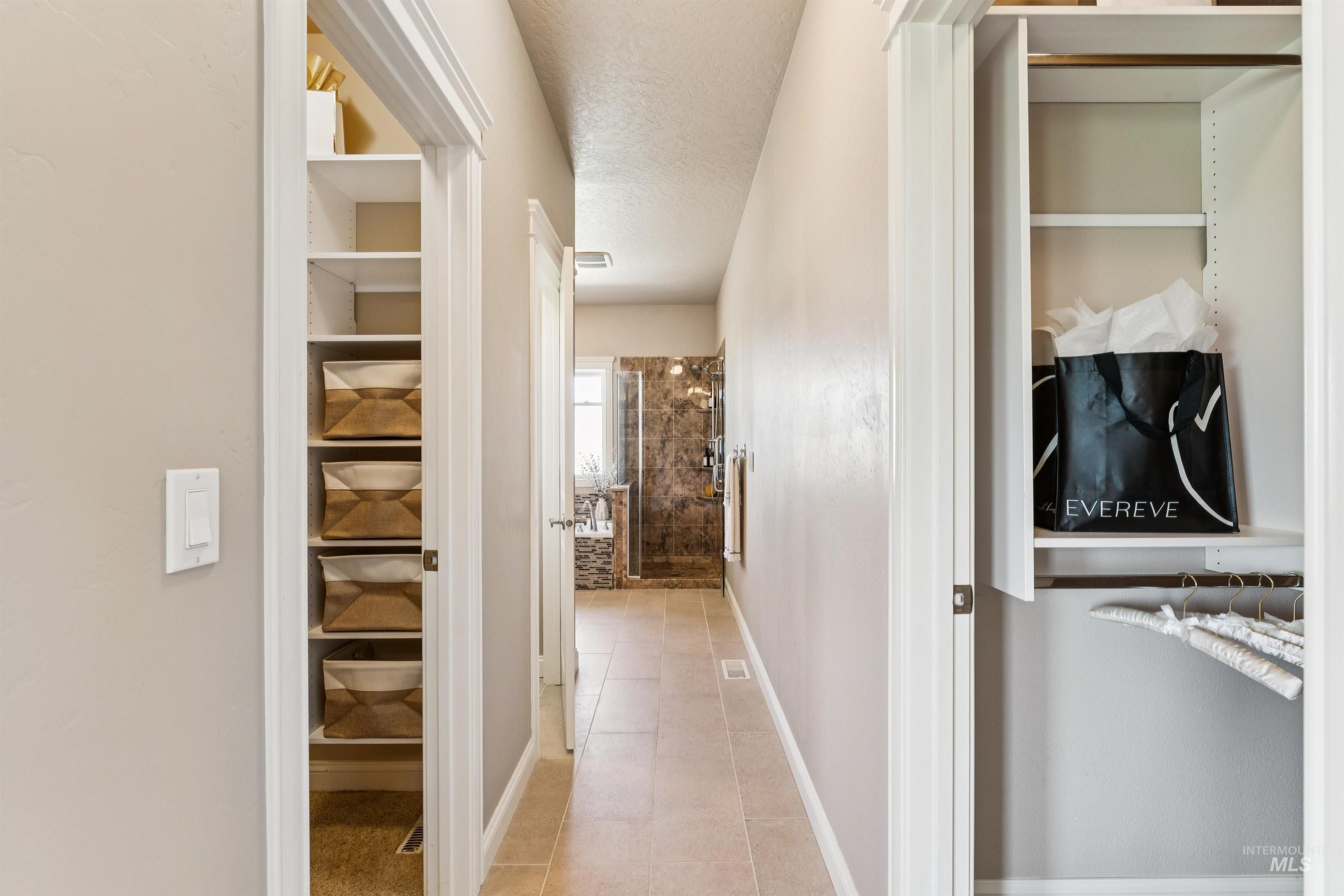 5803 Whispering Hills Dr, Marsing, Idaho 83639-8266, 3 Bedrooms, 2.5 Bathrooms, Residential For Sale, Price $825,000, 98983151