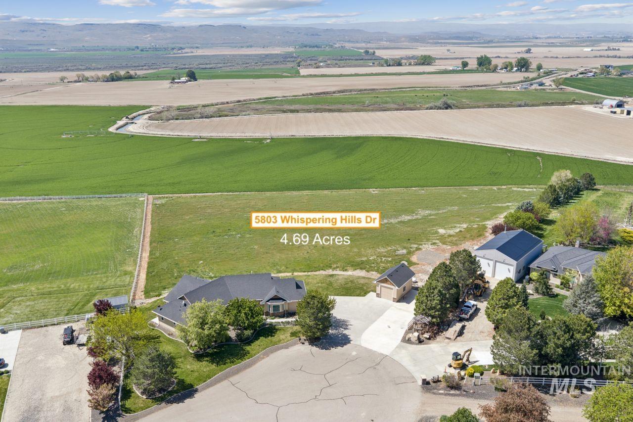 5803 Whispering Hills Dr, Marsing, Idaho 83639-8266, 3 Bedrooms, 2.5 Bathrooms, Residential For Sale, Price $825,000, 98983151